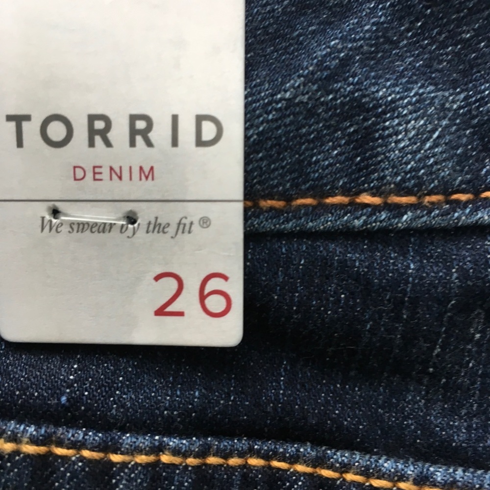 Torrid Cut Off Denim Jeans Distressed NEW WITH TAG - Picture 4 of 6
